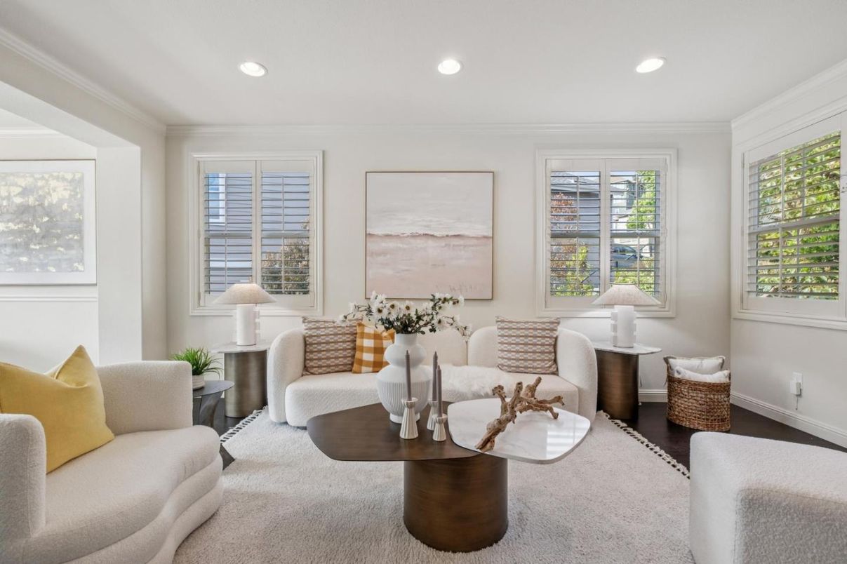 Interior, Living room, Recessed Lighting