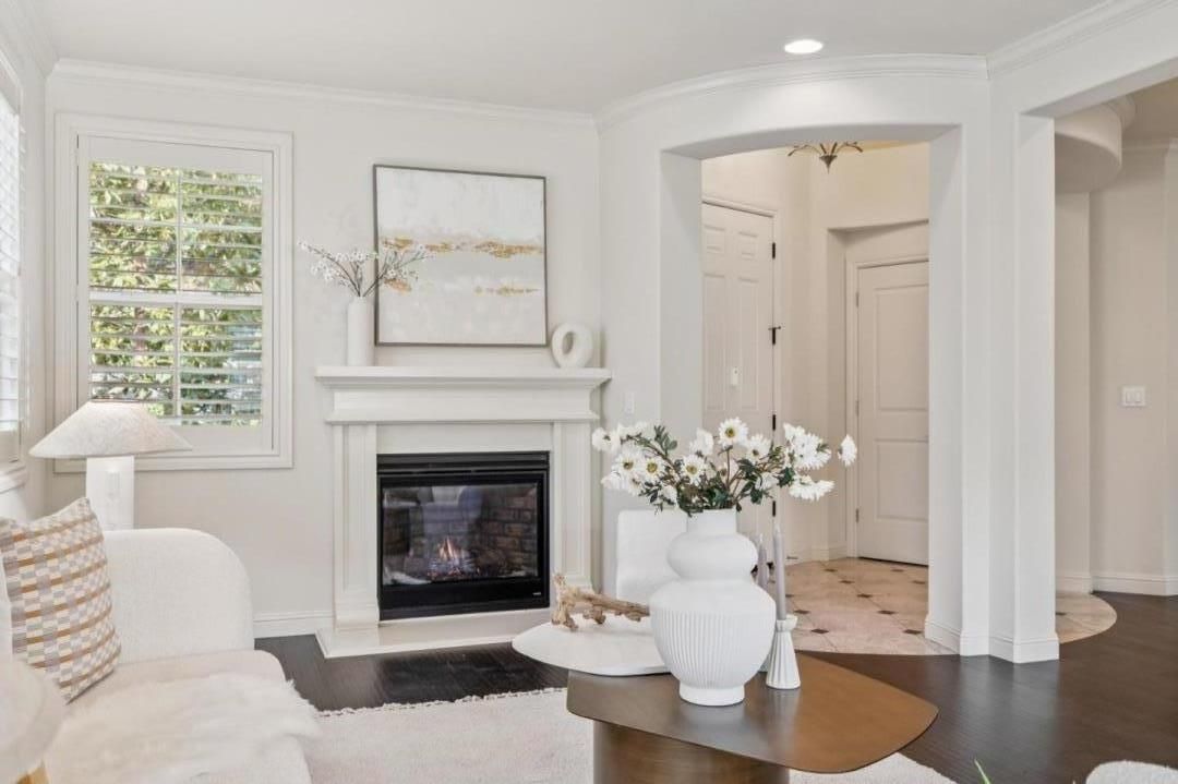 Fireplace, Interior, Recessed Lighting, Wood Texture Flooring