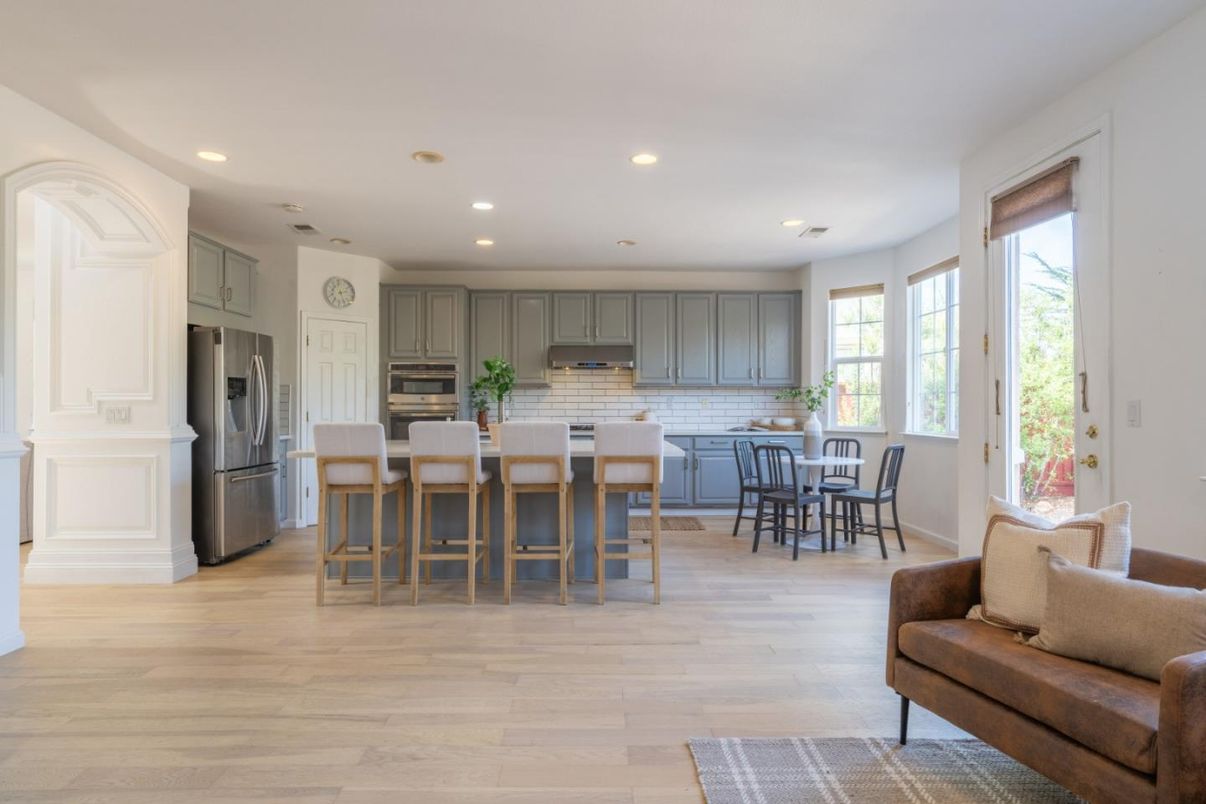 Dining room, Interior, Kitchen, Recessed Lighting, Stainless Steel Appliances, Wood Texture Flooring