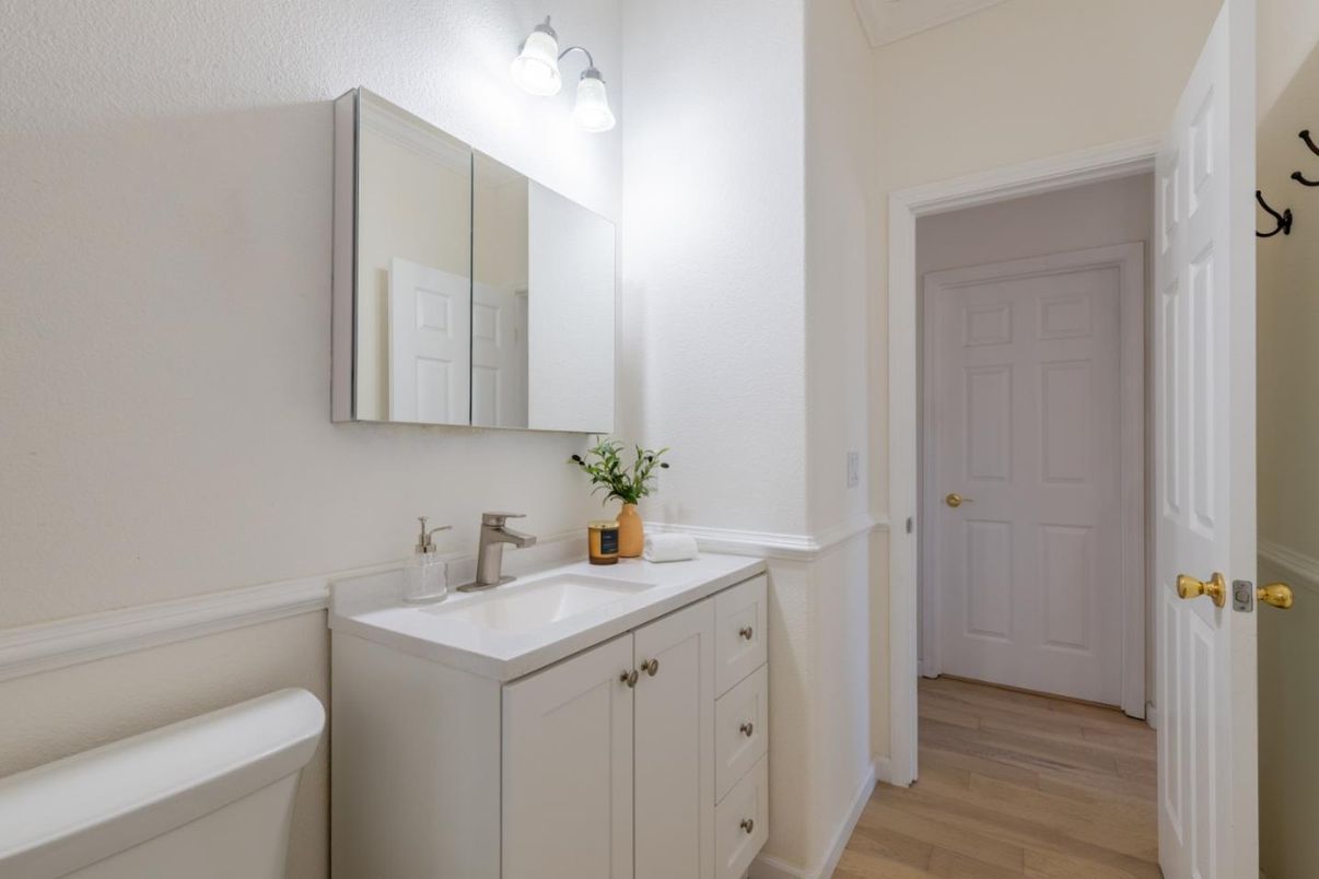Bathroom, Interior, Wood Texture Flooring