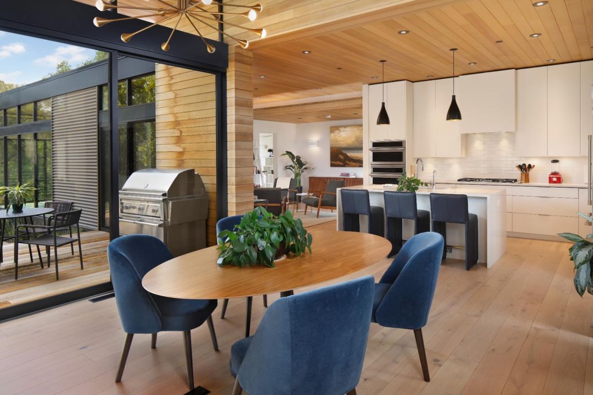 Dining room, Interior, Kitchen, Pendant Lights, Recessed Lighting, Stainless Steel Appliances, Wooden Ceilings, Wood Texture Flooring