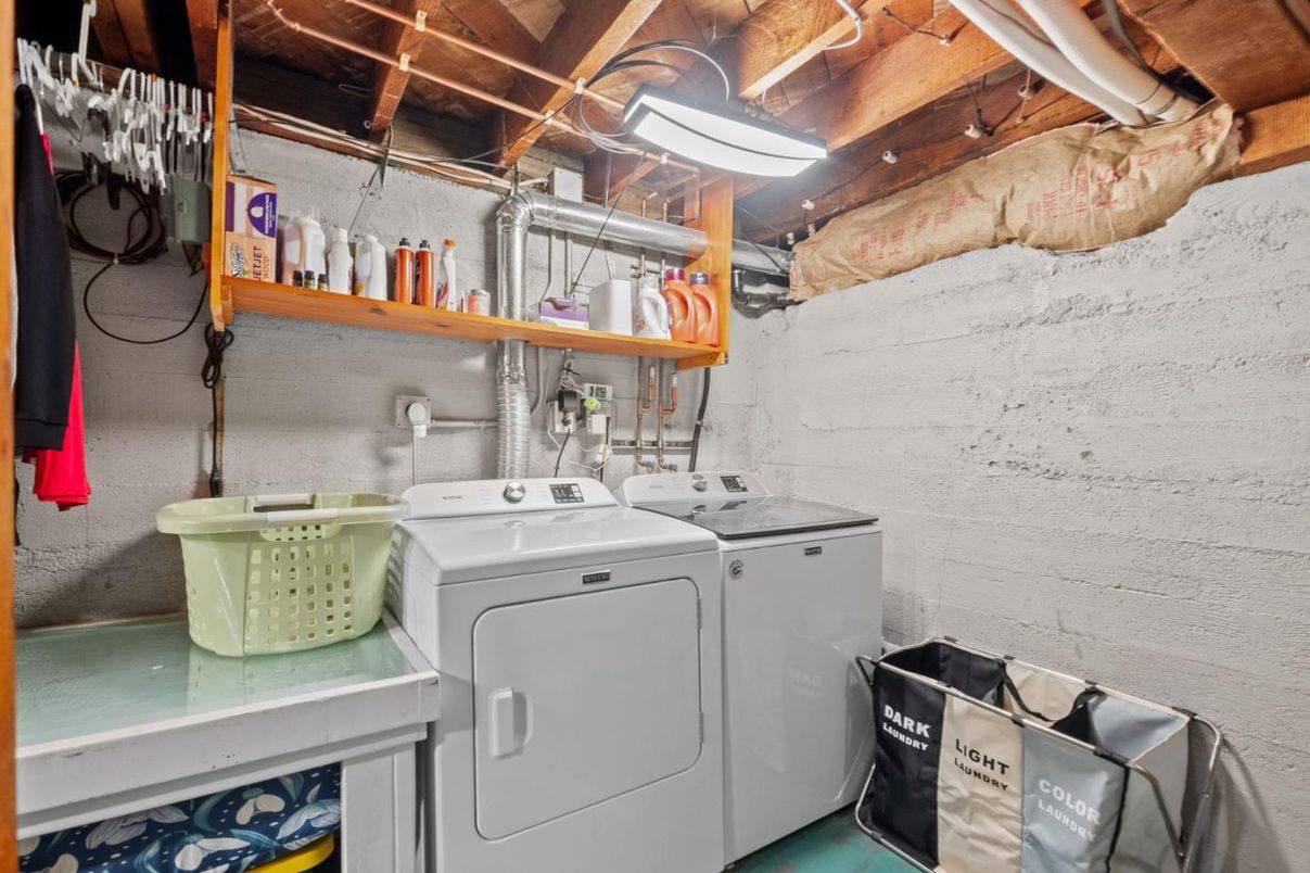 Interior, Washer