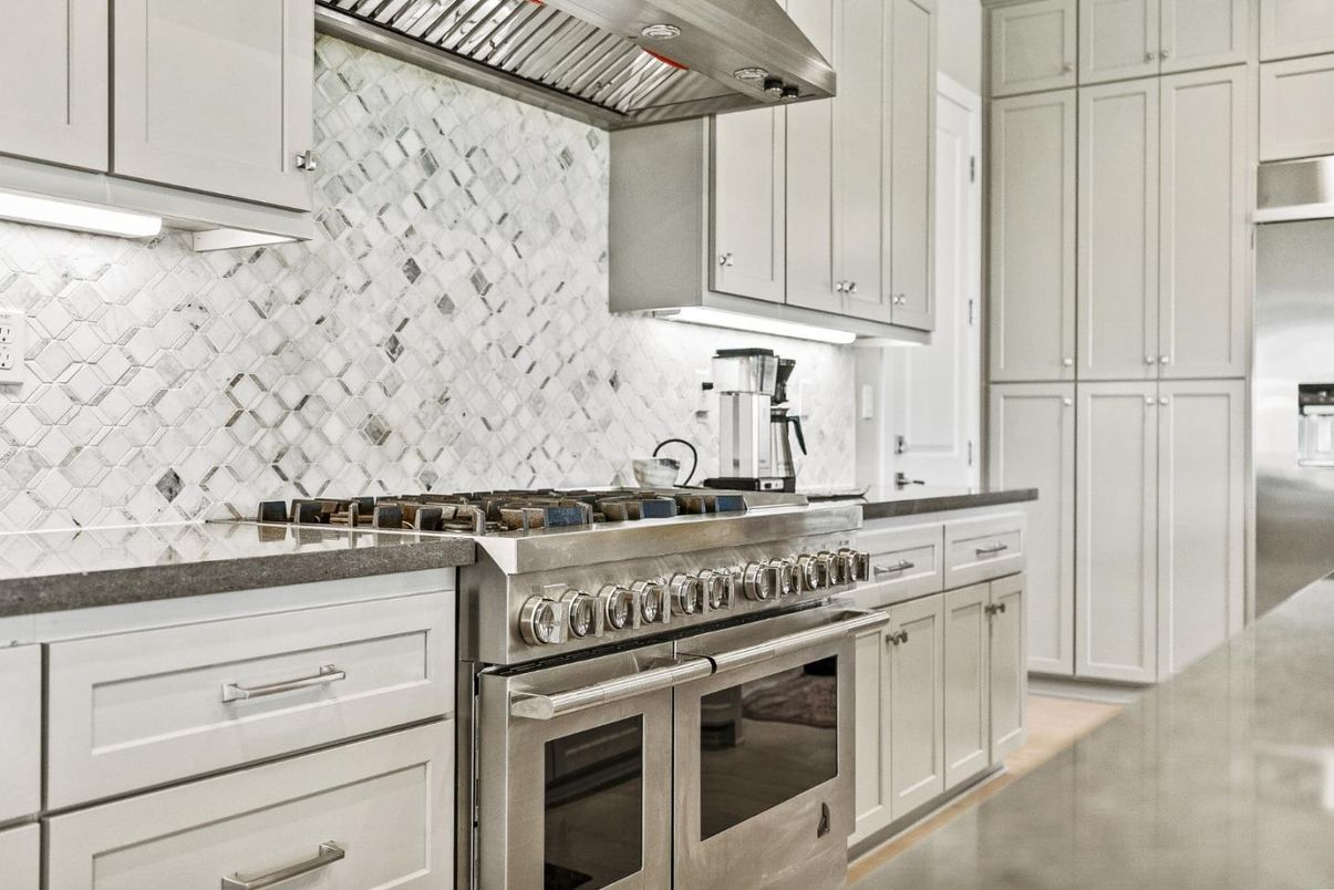 Interior, Kitchen, Stainless Steel Appliances