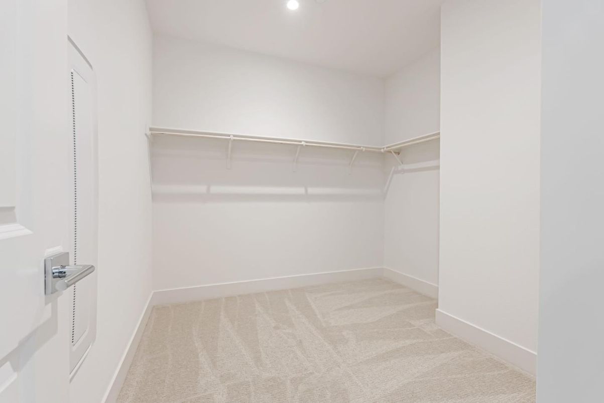 Interior, Recessed Lighting, Walk-in Closets