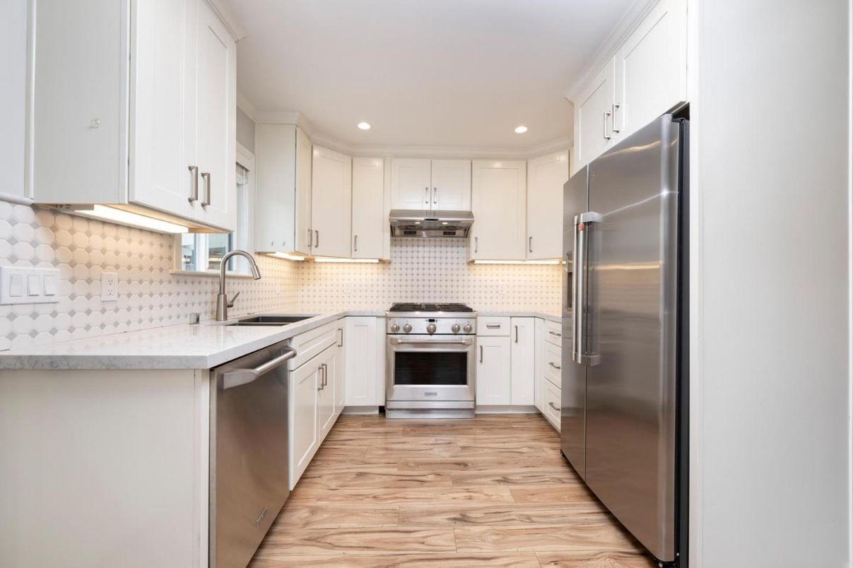 Interior, Kitchen, Recessed Lighting, Stainless Steel Appliances, Wood Texture Flooring