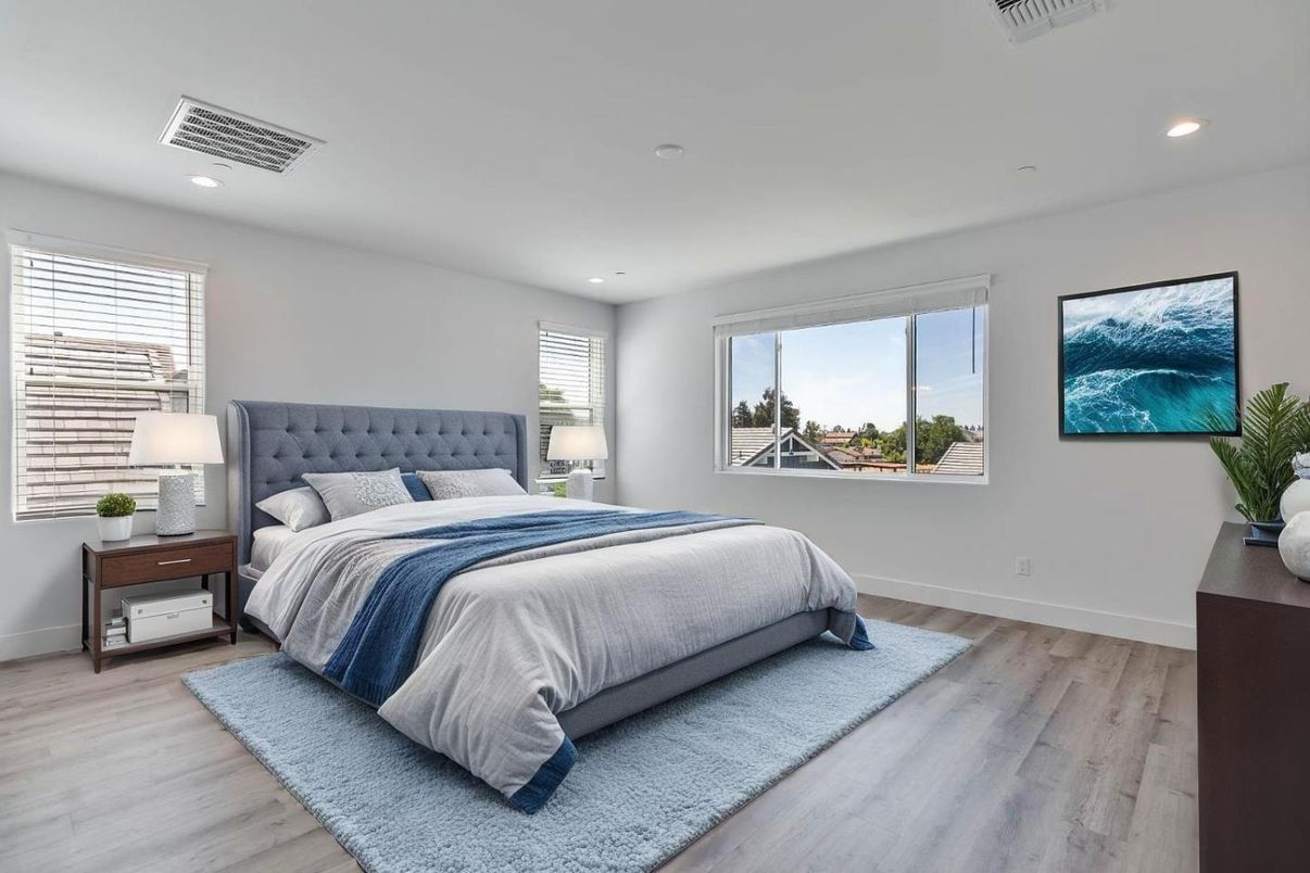 Bedroom, Interior, Recessed Lighting, Wood Texture Flooring