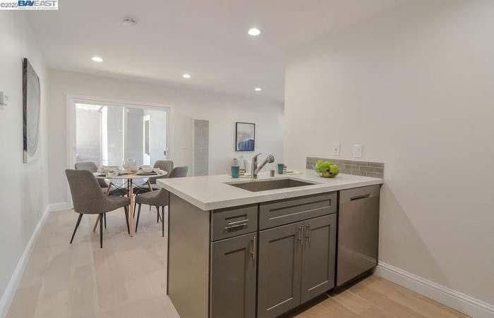 Dining room, Interior, Kitchen, Recessed Lighting, Wood Texture Flooring
