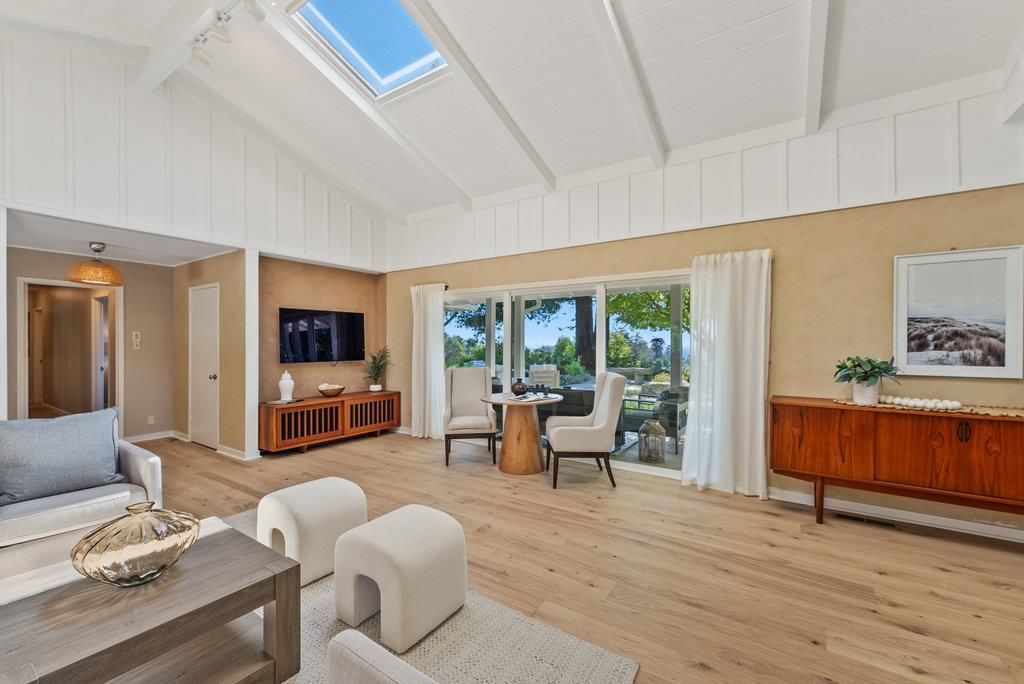Dining room, Interior, Living room, Wood Texture Flooring