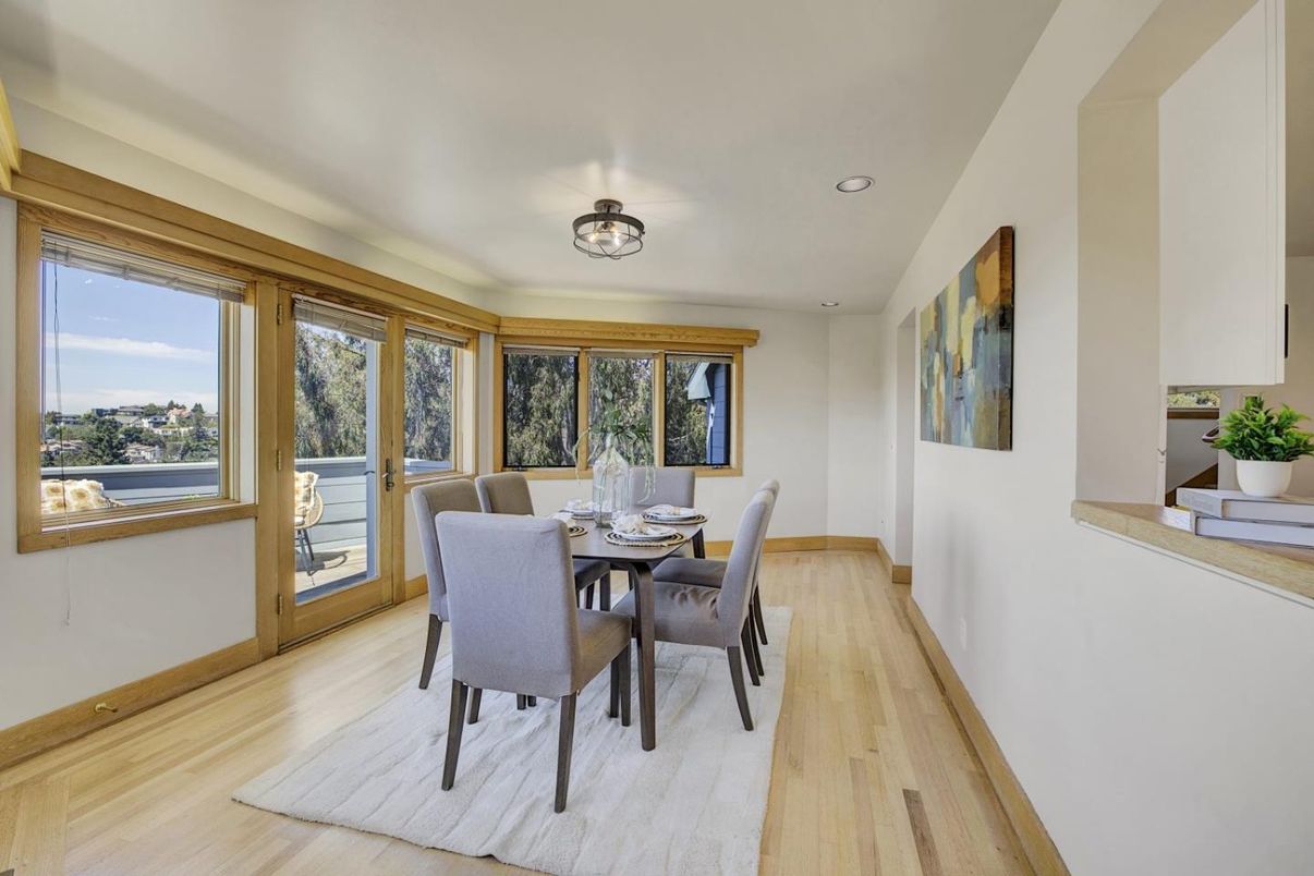Dining room, Interior, Recessed Lighting, Wood Texture Flooring