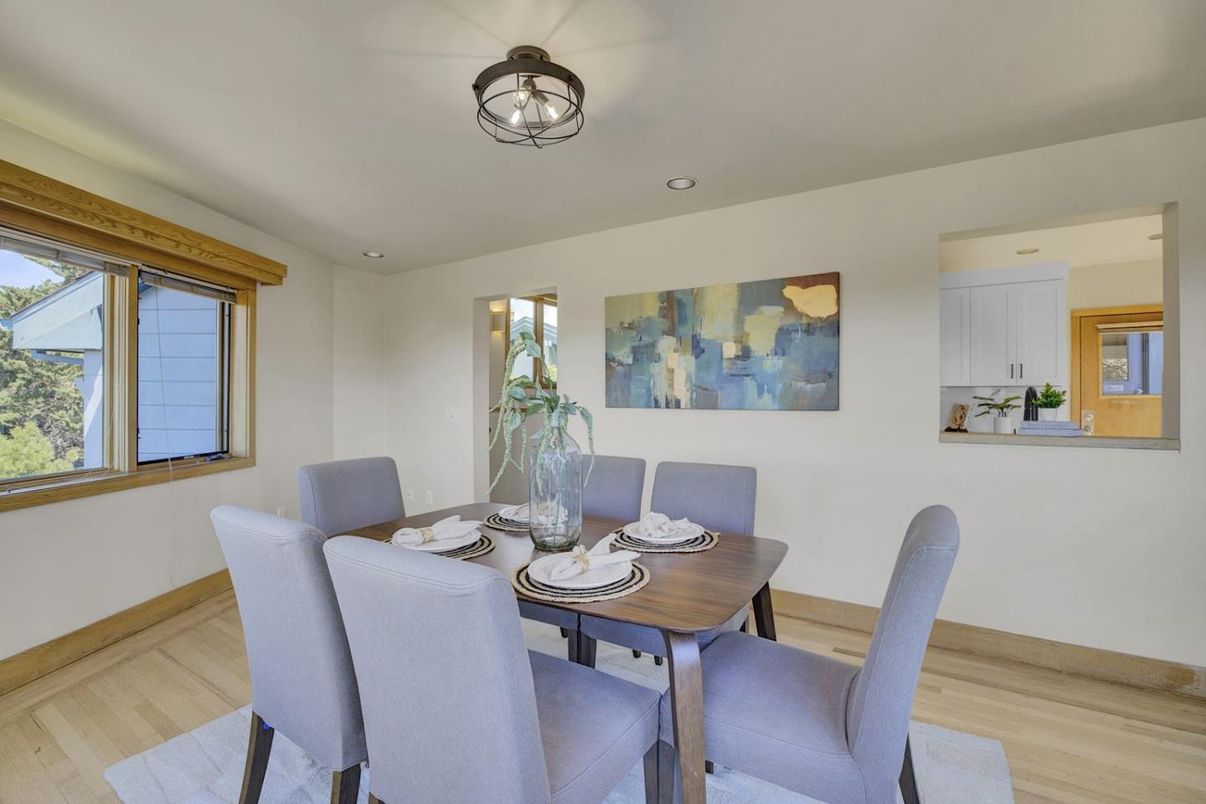 Dining room, Interior, Recessed Lighting, Wood Texture Flooring