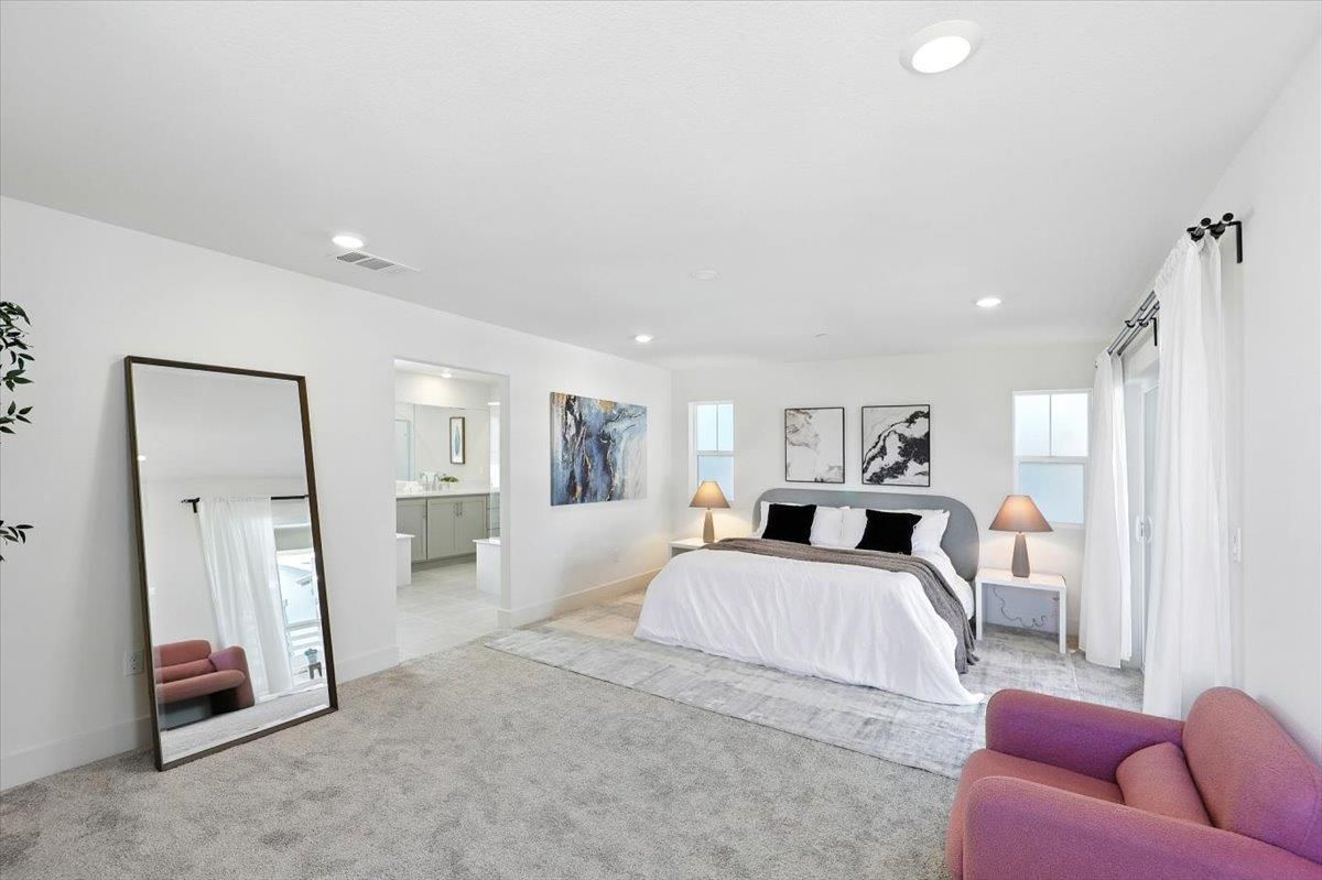 Bedroom, Interior, Recessed Lighting