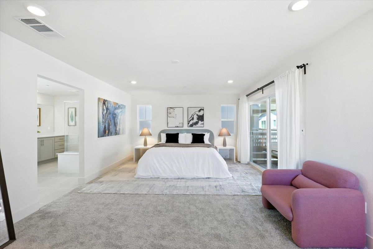 Bedroom, Interior, Recessed Lighting