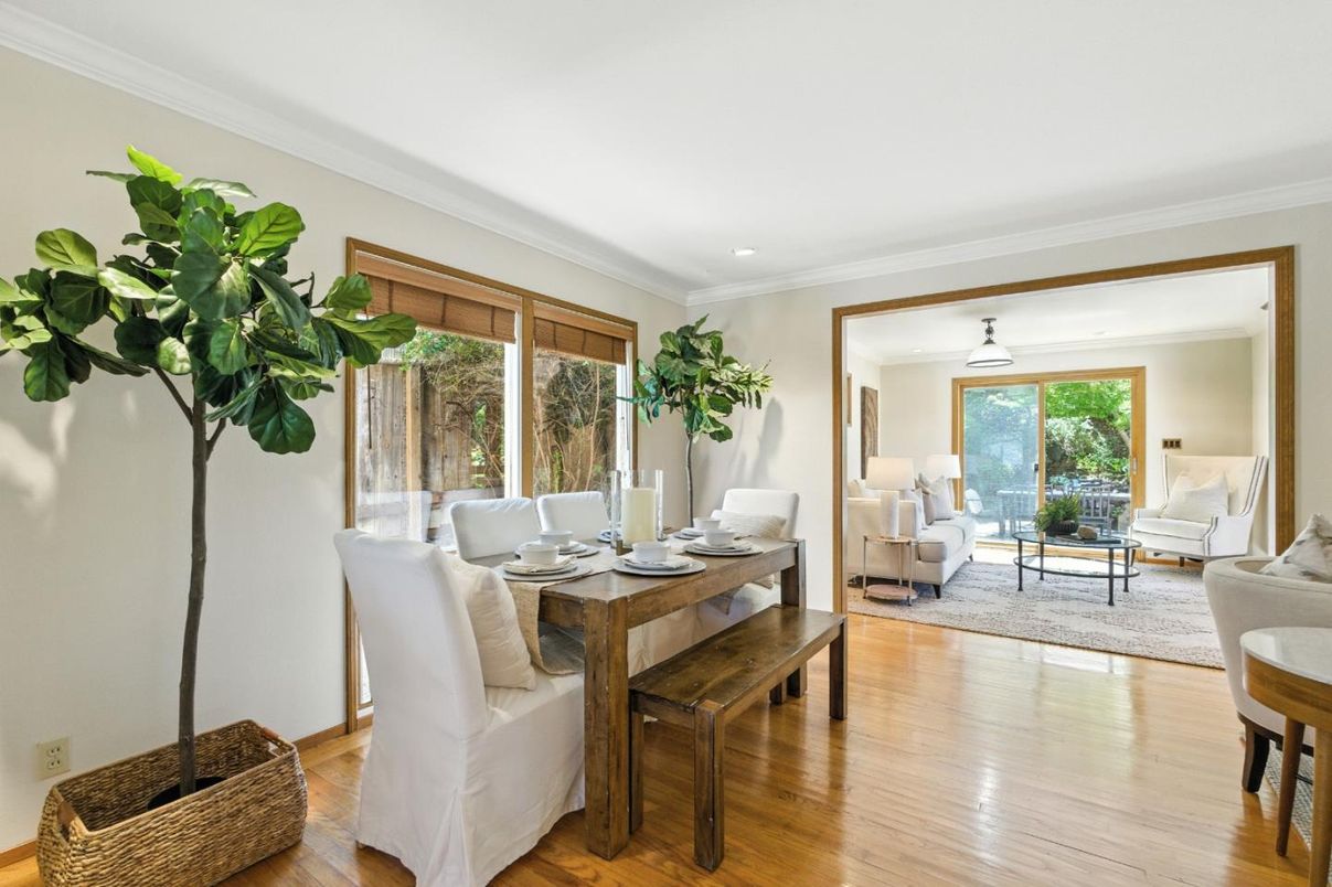 Dining room, Interior, Living room, Recessed Lighting, Wood Texture Flooring