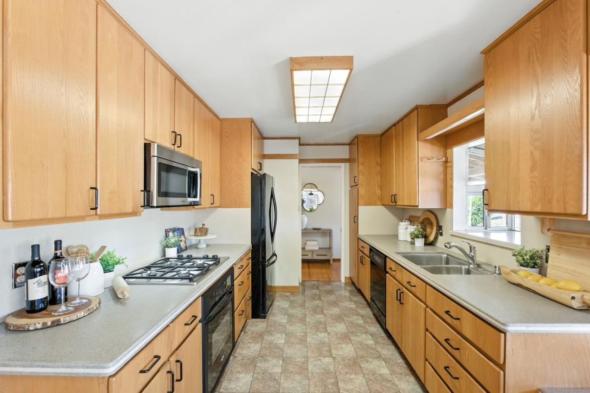 Interior, Kitchen