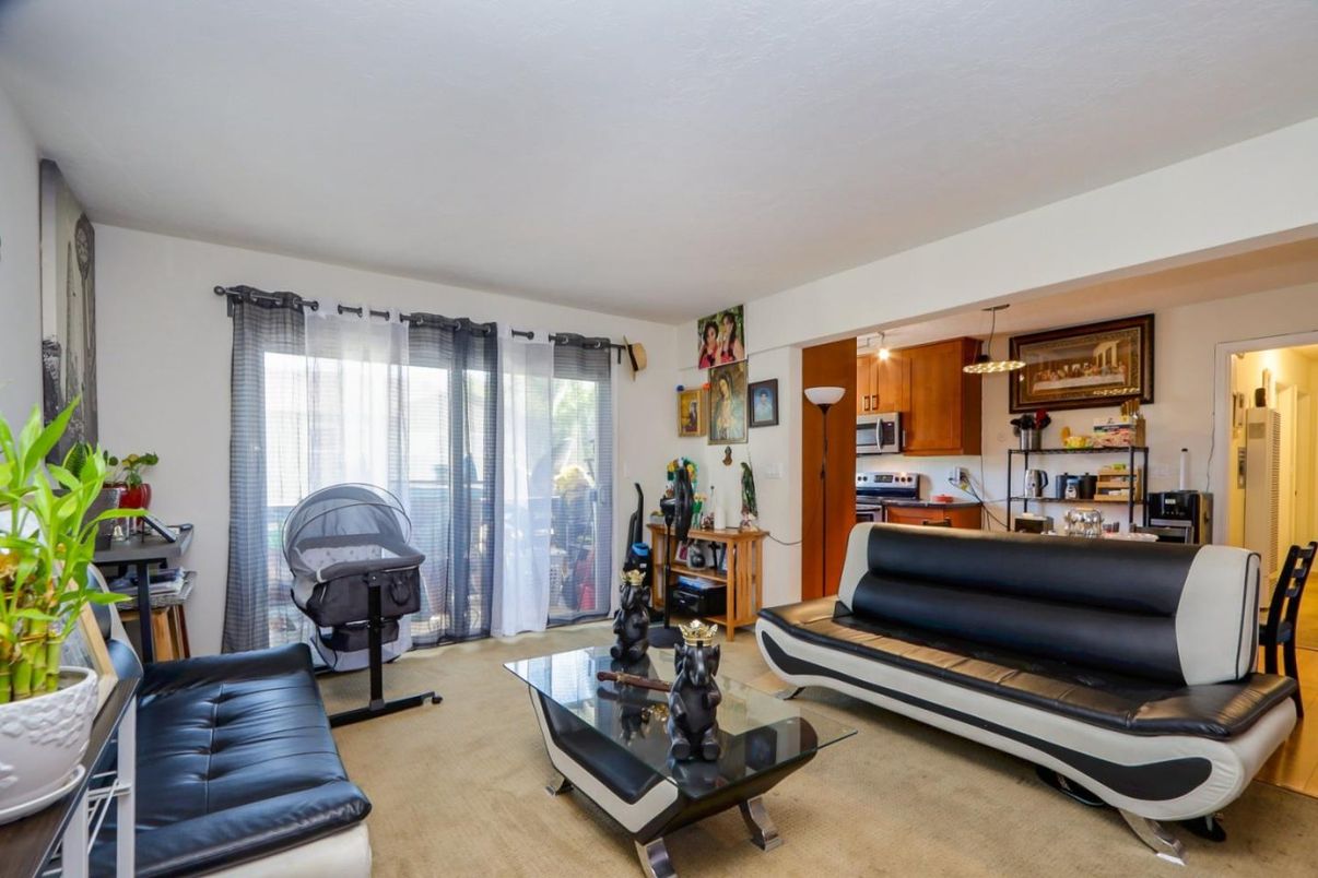 Fitness Equipment, Interior, Kitchen