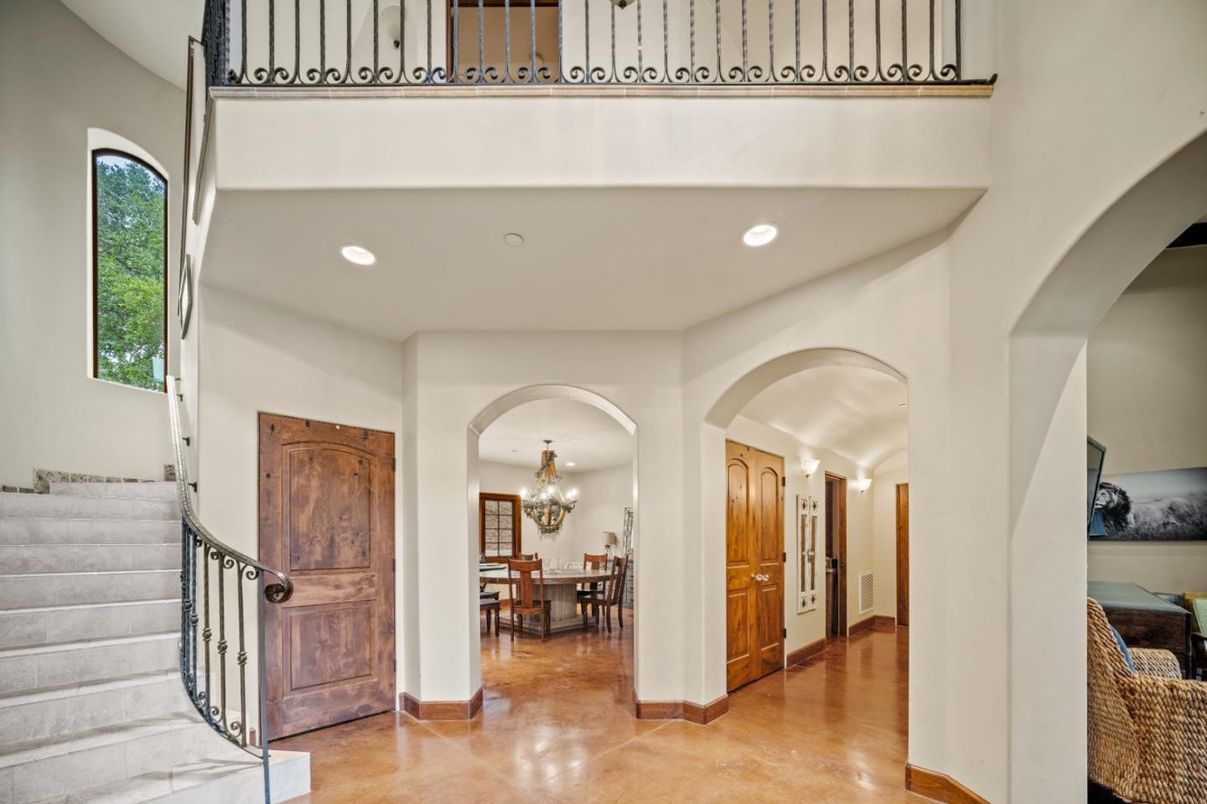 Chandelier, Dining room, Interior, Recessed Lighting