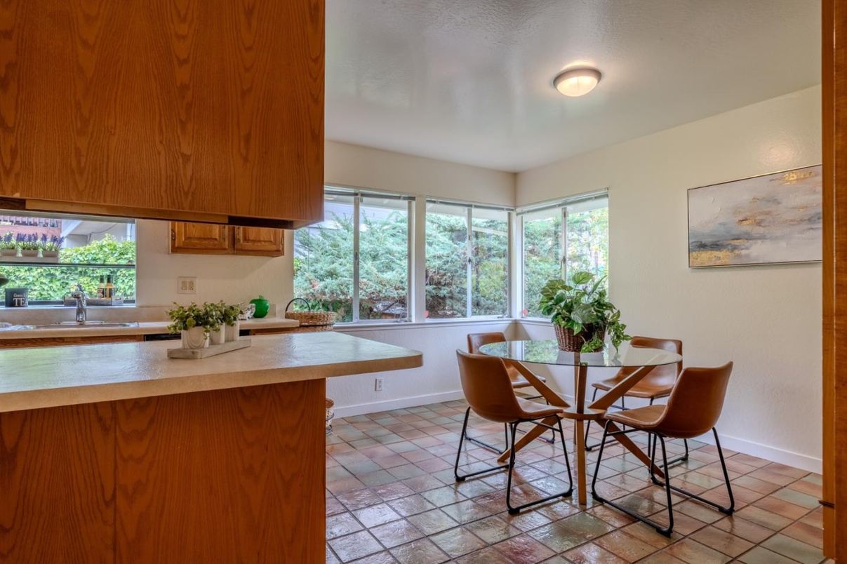 Dining room, Interior, Kitchen