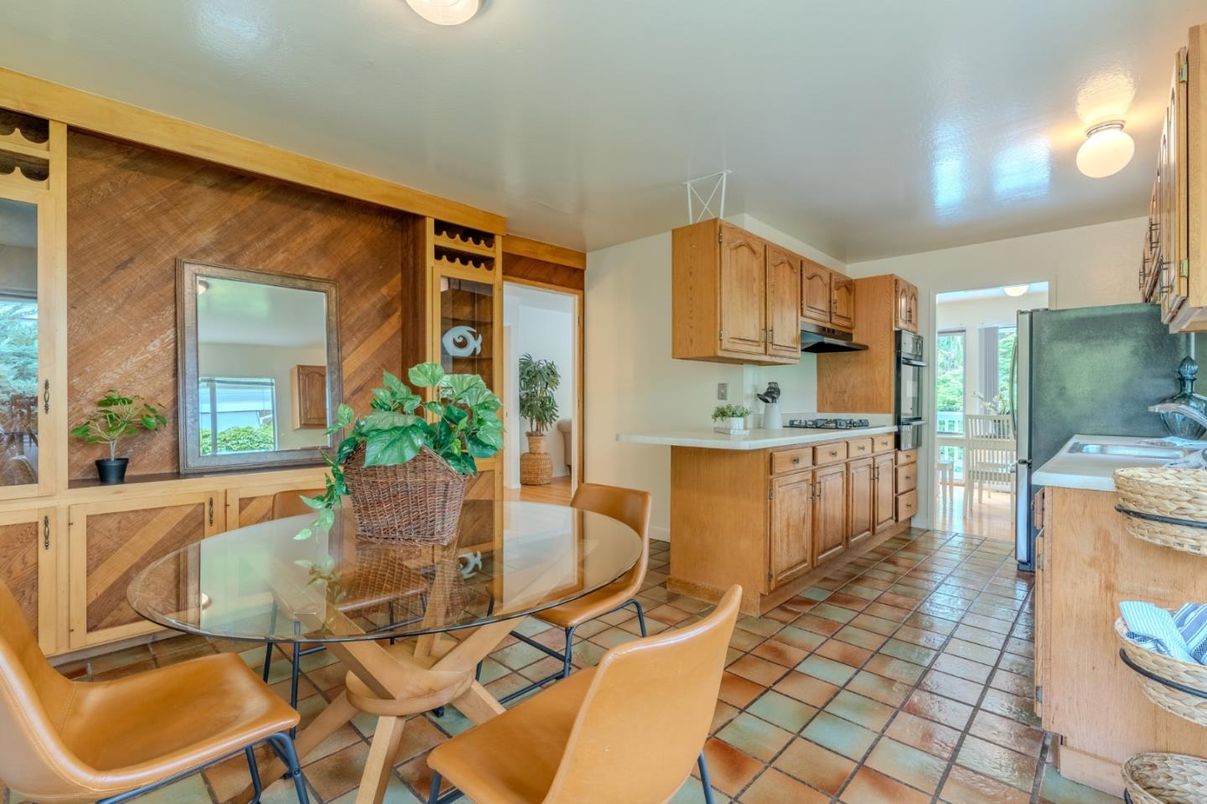 Dining room, Interior, Kitchen