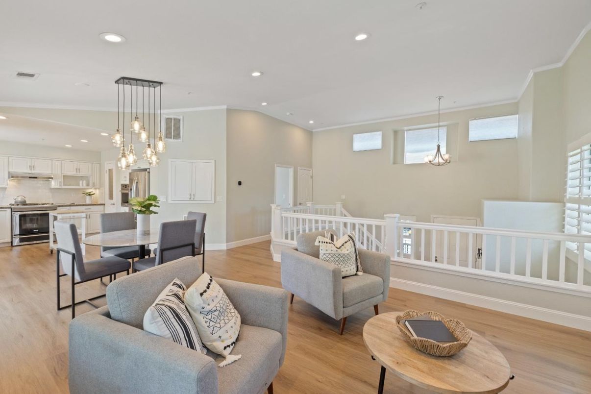 Dining room, Interior, Kitchen, Living room, Pendant Lights, Recessed Lighting, Stainless Steel Appliances, Wood Texture Flooring