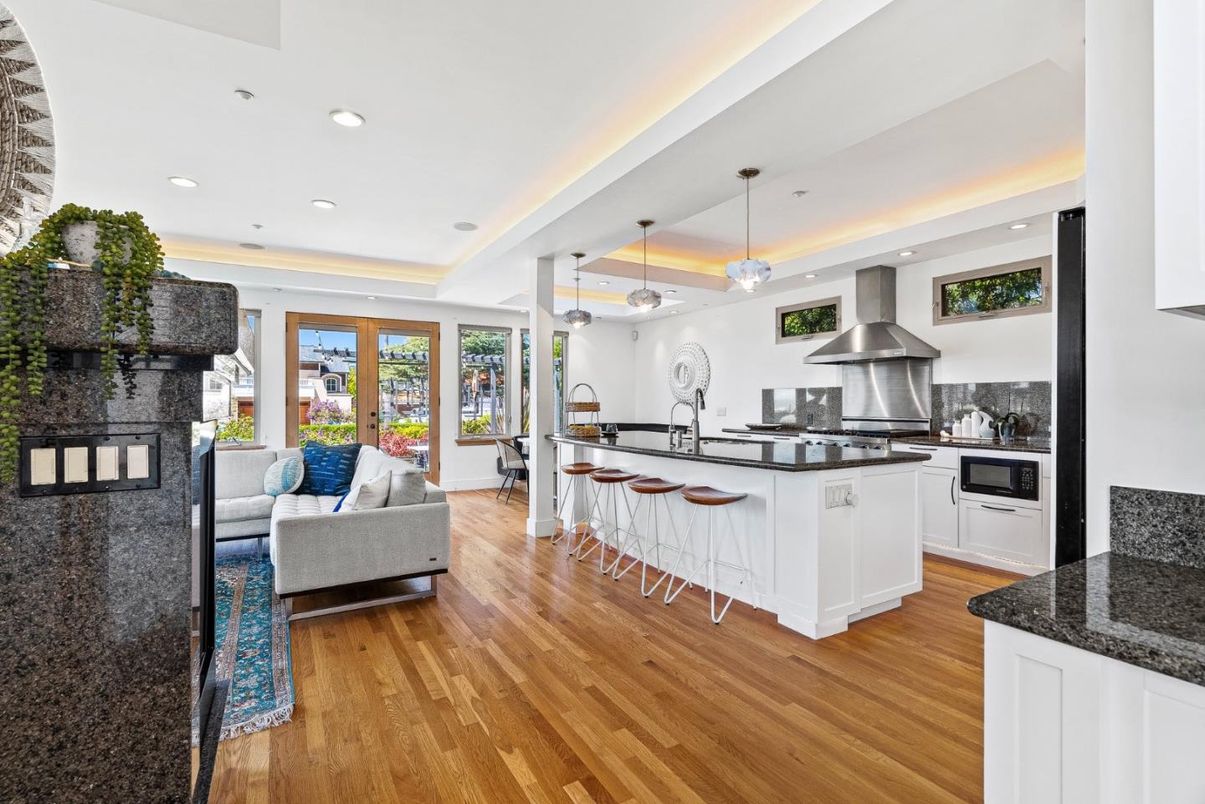 Interior, Kitchen, Living room, Pendant Lights, Recessed Lighting, Stainless Steel Appliances, Wood Texture Flooring