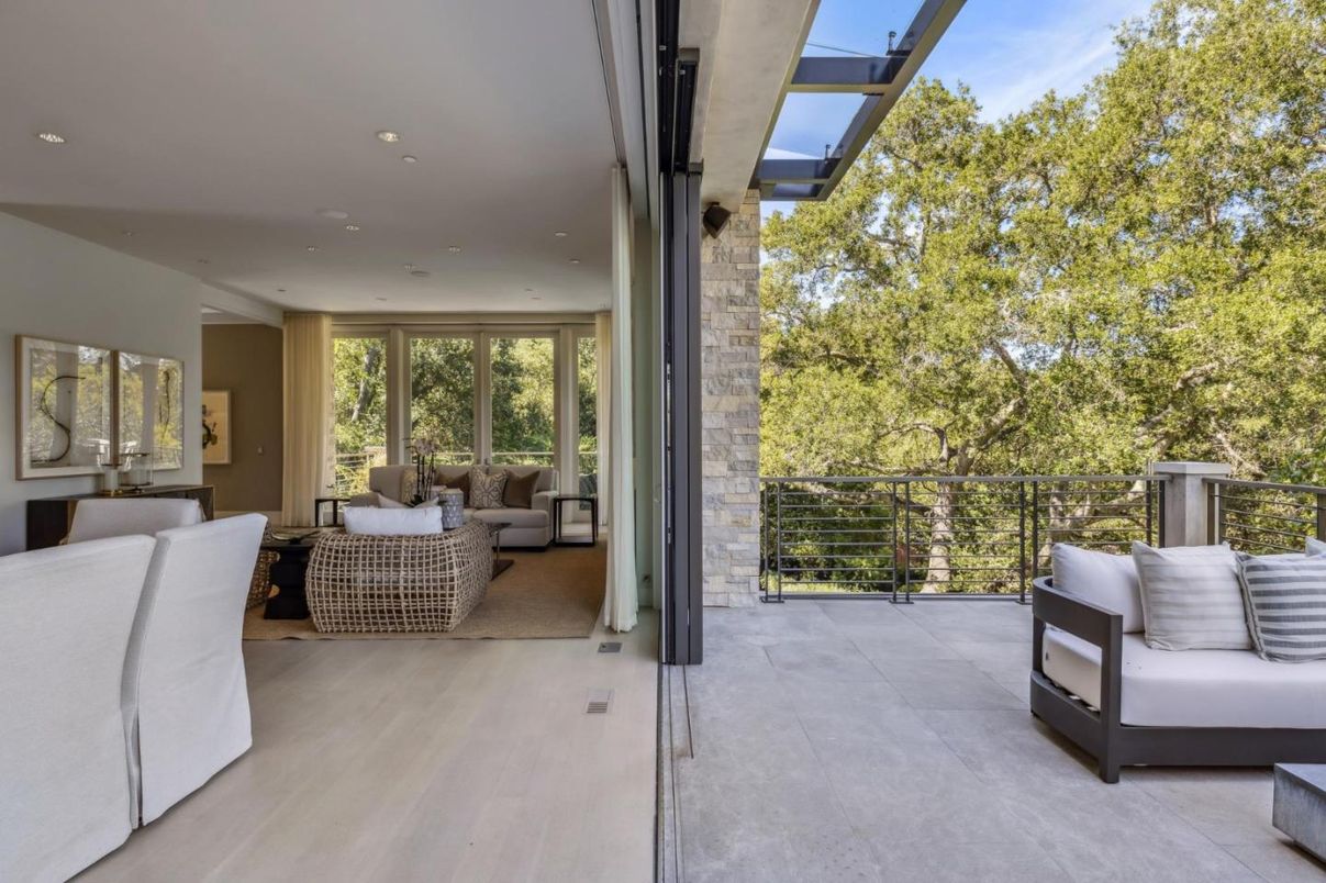 Exterior, Recessed Lighting