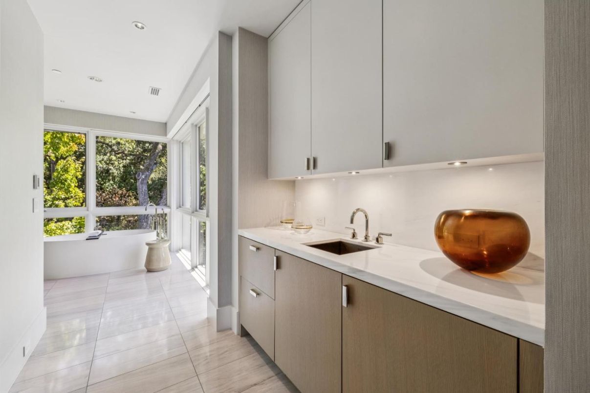 Bathroom, Dual Sink Vanities, Free Standing Baths, Interior, Recessed Lighting