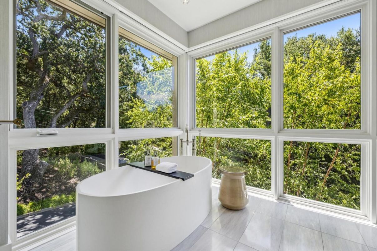 Bathroom, Free Standing Baths, Interior