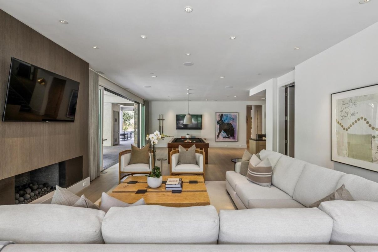 Dining room, Fireplace, Interior, Living room, Pendant Lights, Recessed Lighting, Wood Texture Flooring