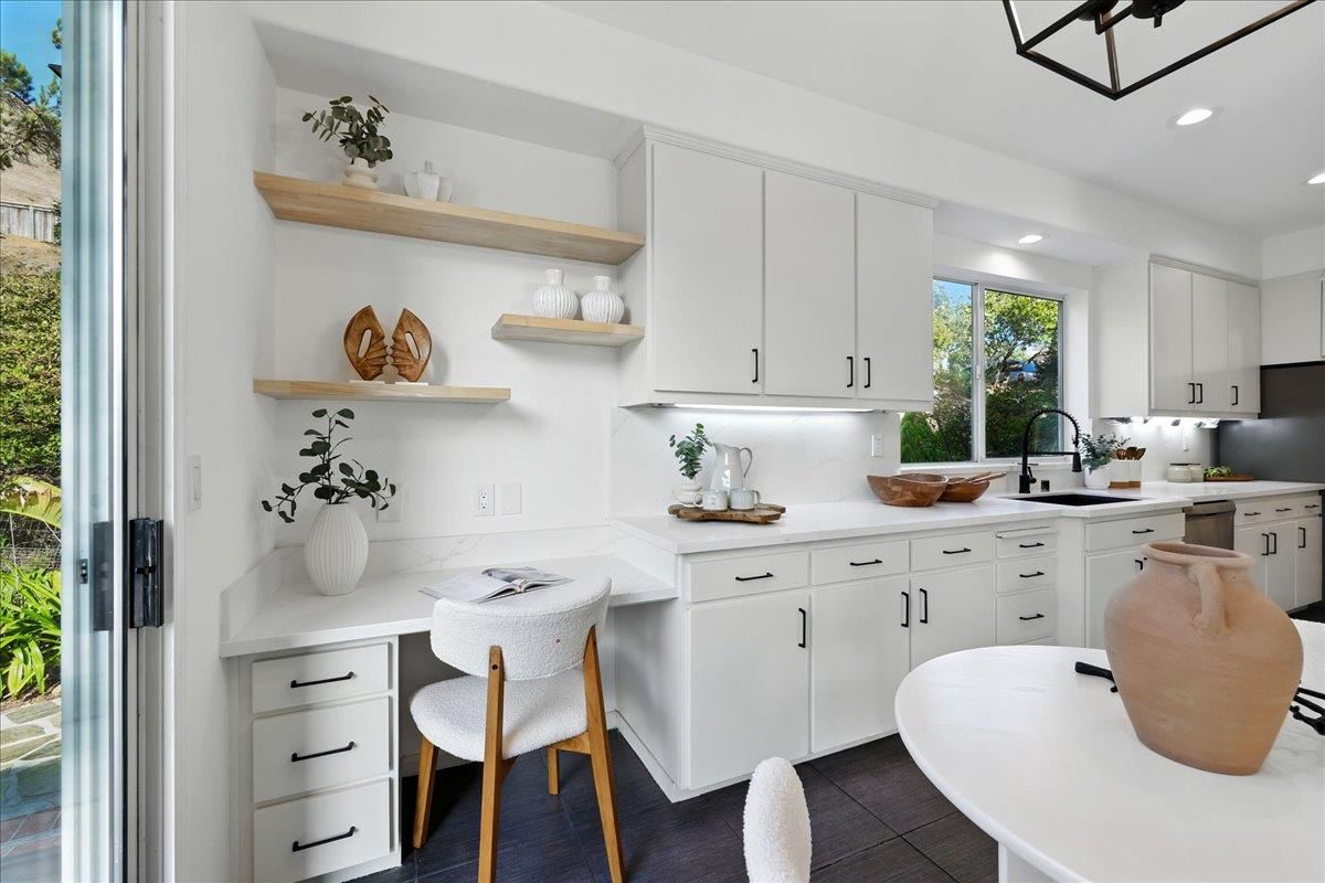Interior, Kitchen, Recessed Lighting