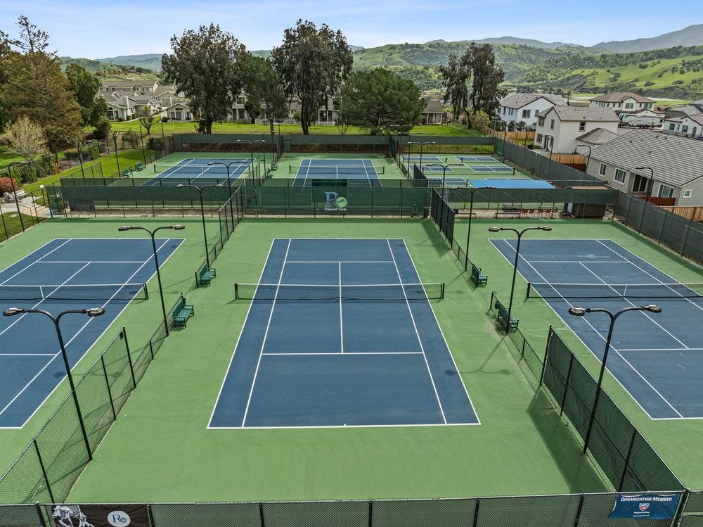 Exterior, Tennis Courts