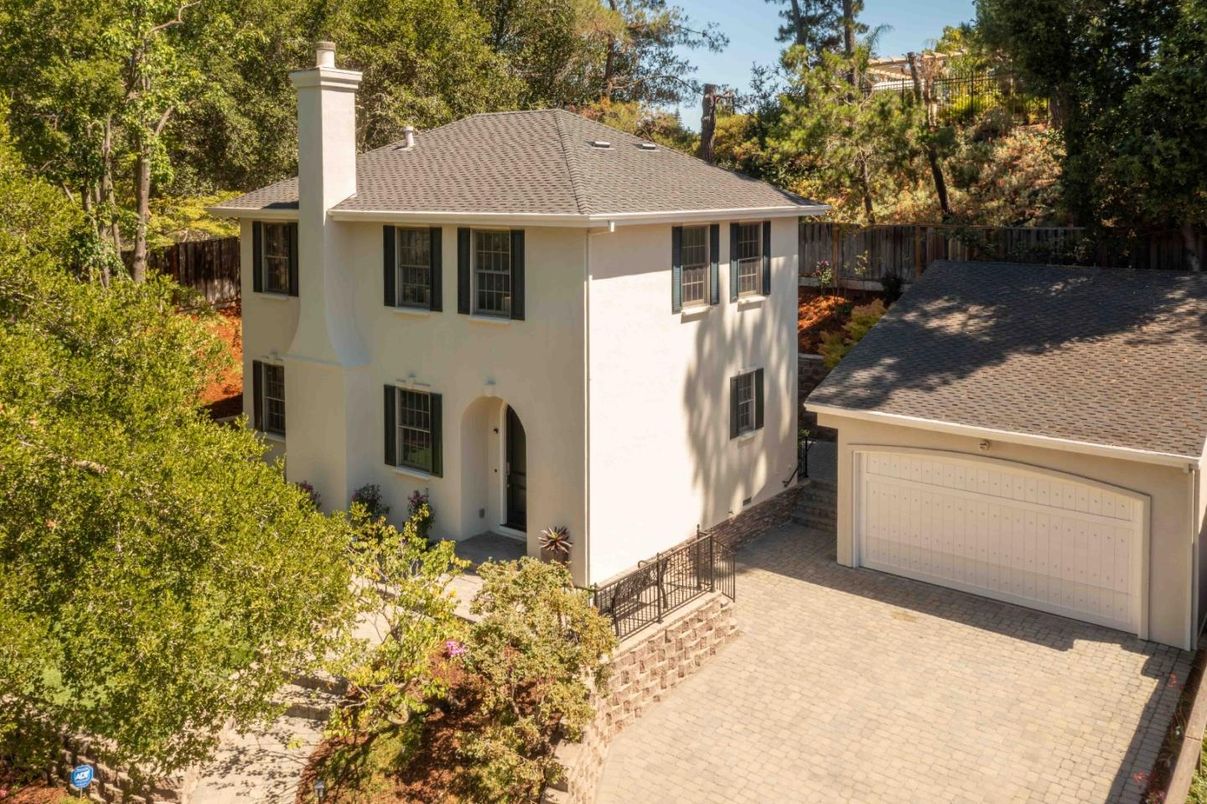 Detached Garage, Exterior