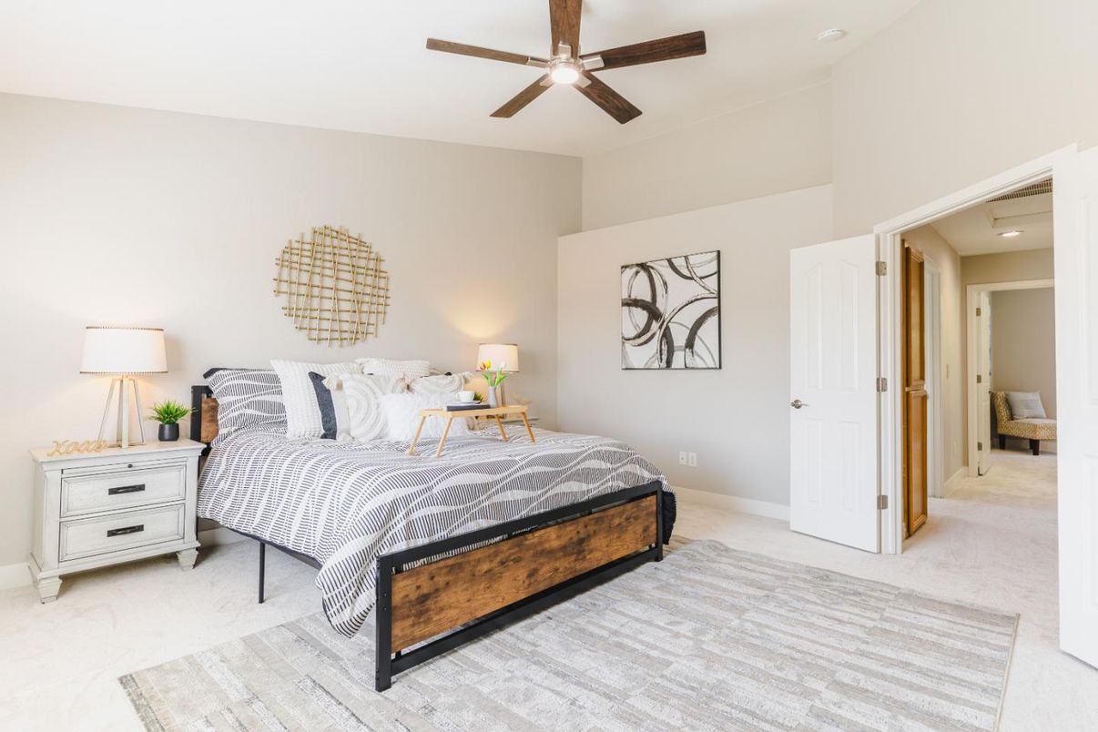 Bedroom, Interior, Recessed Lighting