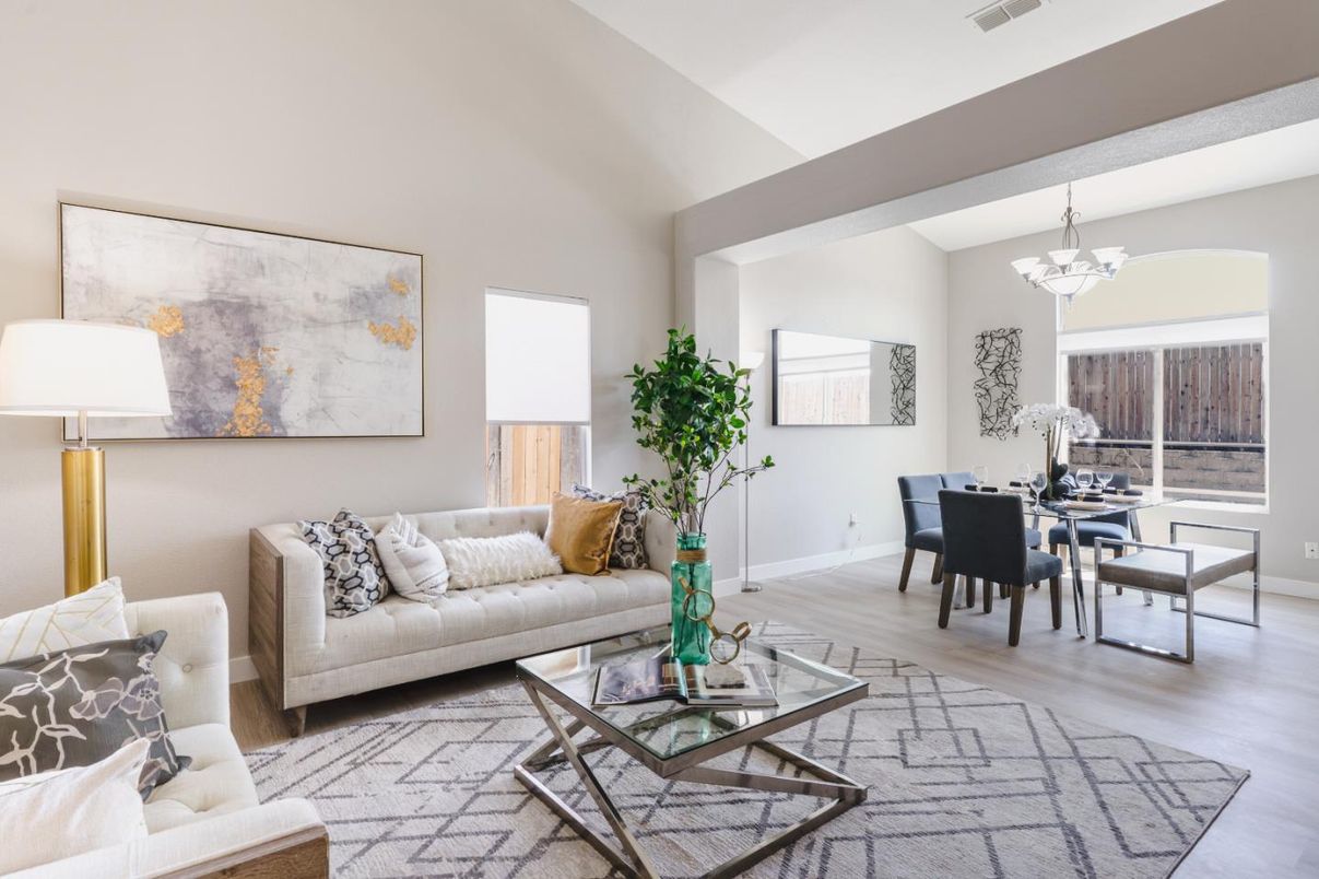 Chandelier, Dining room, Interior, Living room, Wood Texture Flooring
