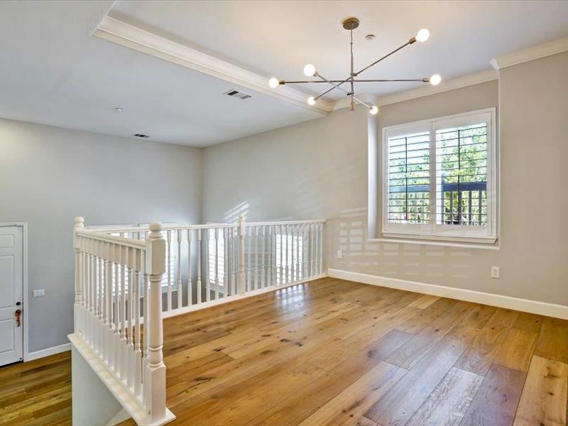 Empty room, Interior, Pendant Lights, Wood Texture Flooring