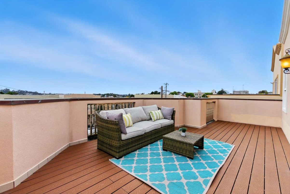 Exterior, Wood Texture Flooring