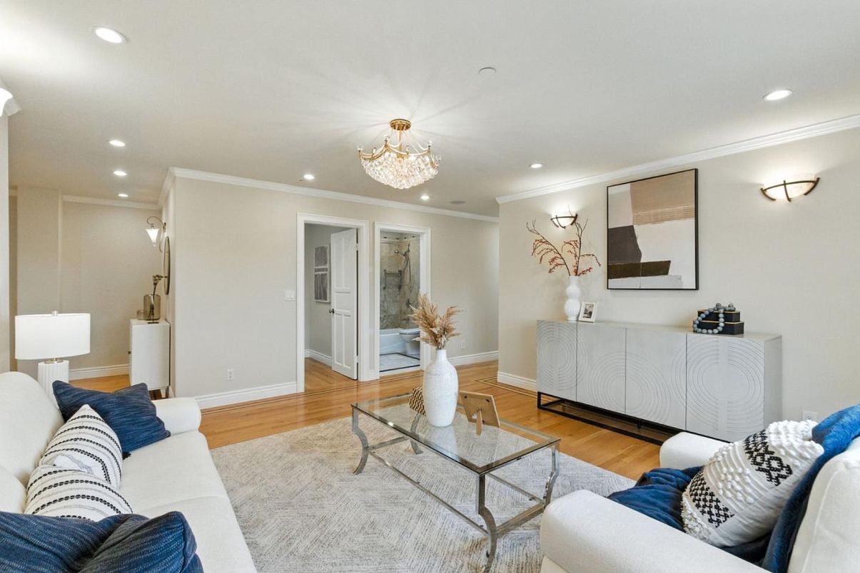 Chandelier, Interior, Living room, Recessed Lighting, Wood Texture Flooring