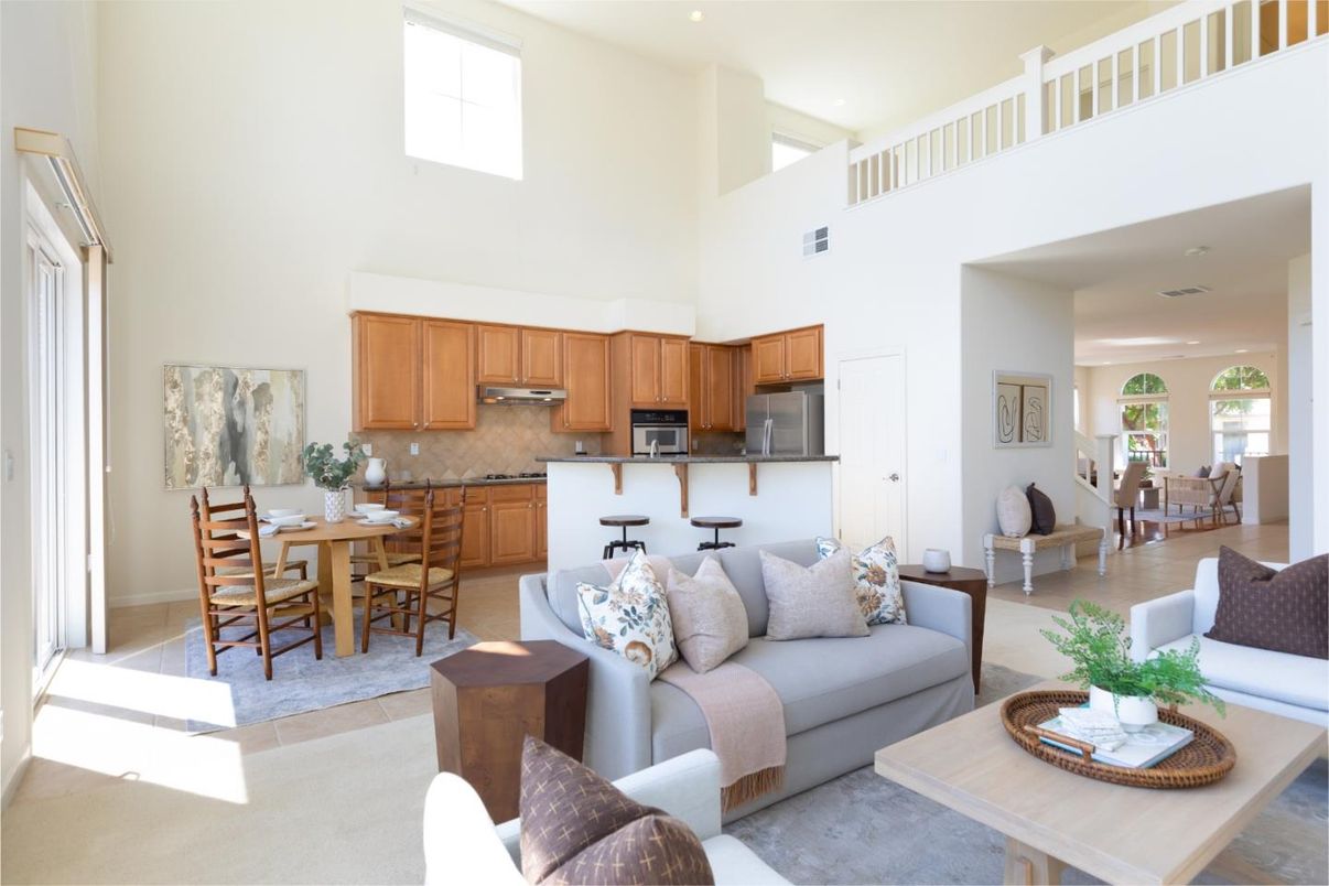 Dining room, Interior, Kitchen, Living room, Recessed Lighting, Stainless Steel Appliances