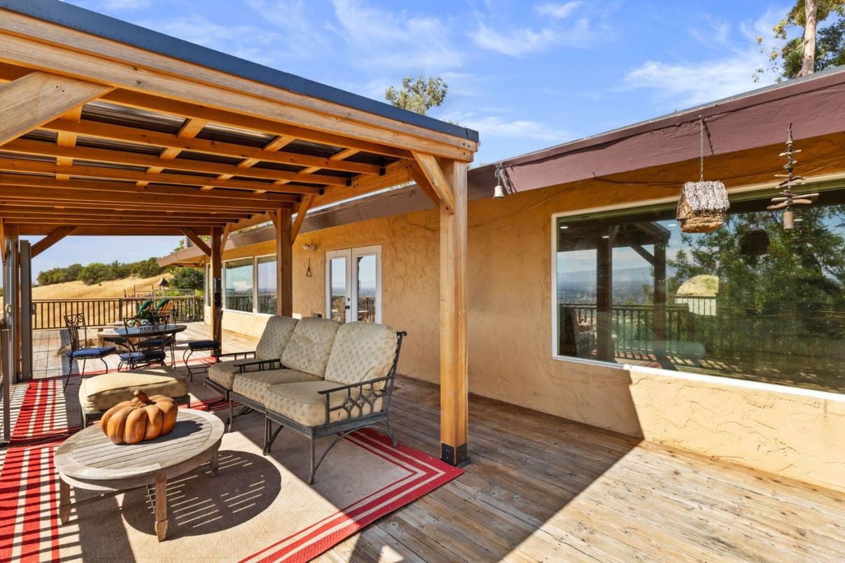 Exterior, Wood Texture Flooring