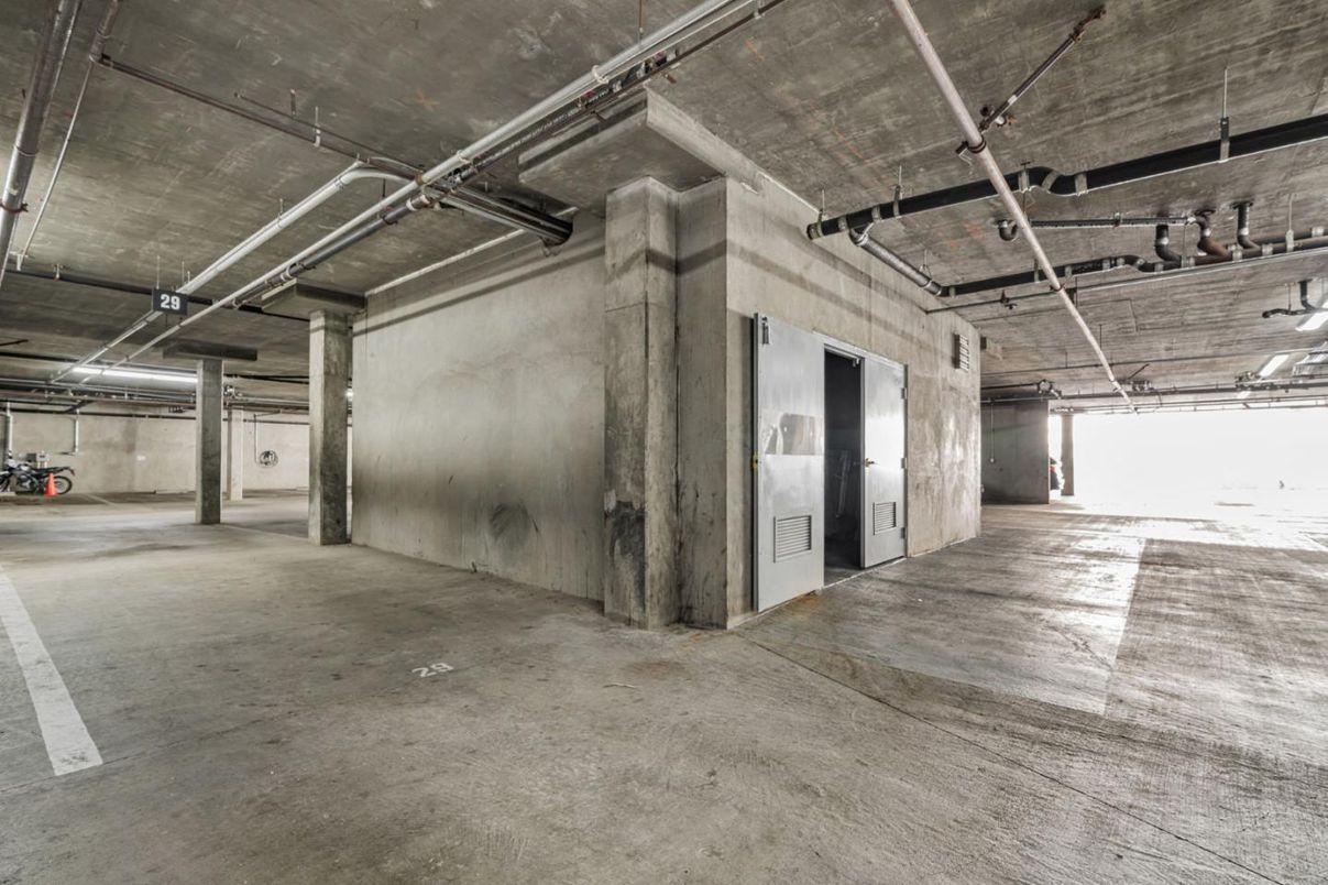 Garage, Interior, Stone Walls