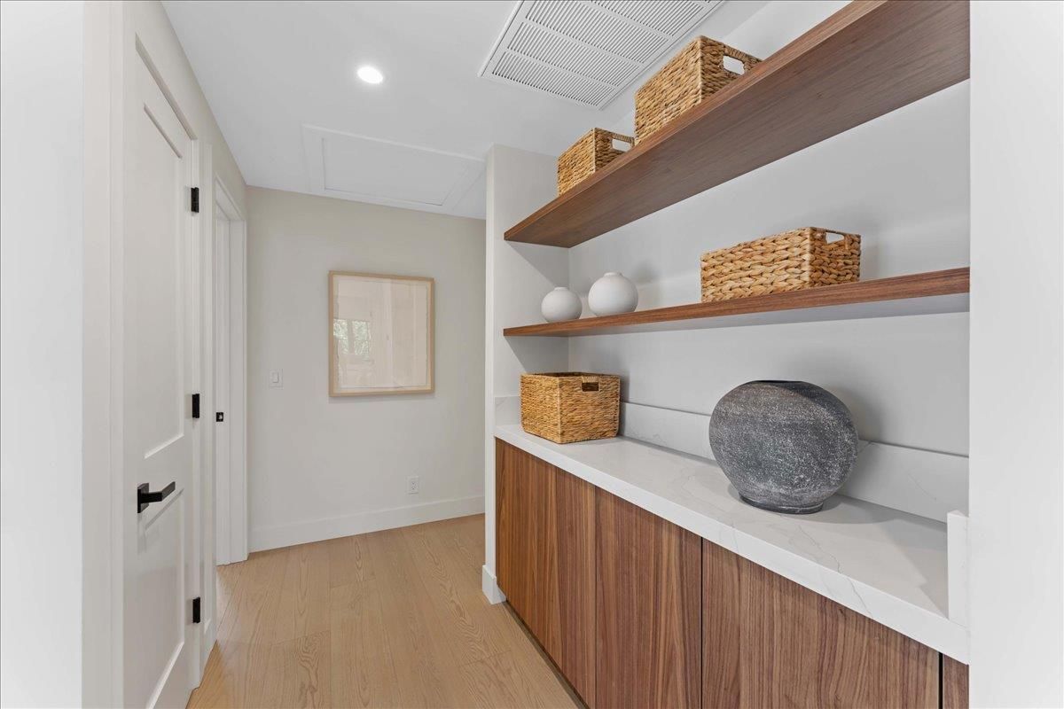 Interior, Recessed Lighting, Wood Texture Flooring