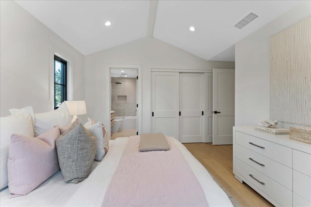Bathroom, Bedroom, Interior, Recessed Lighting, Wood Texture Flooring