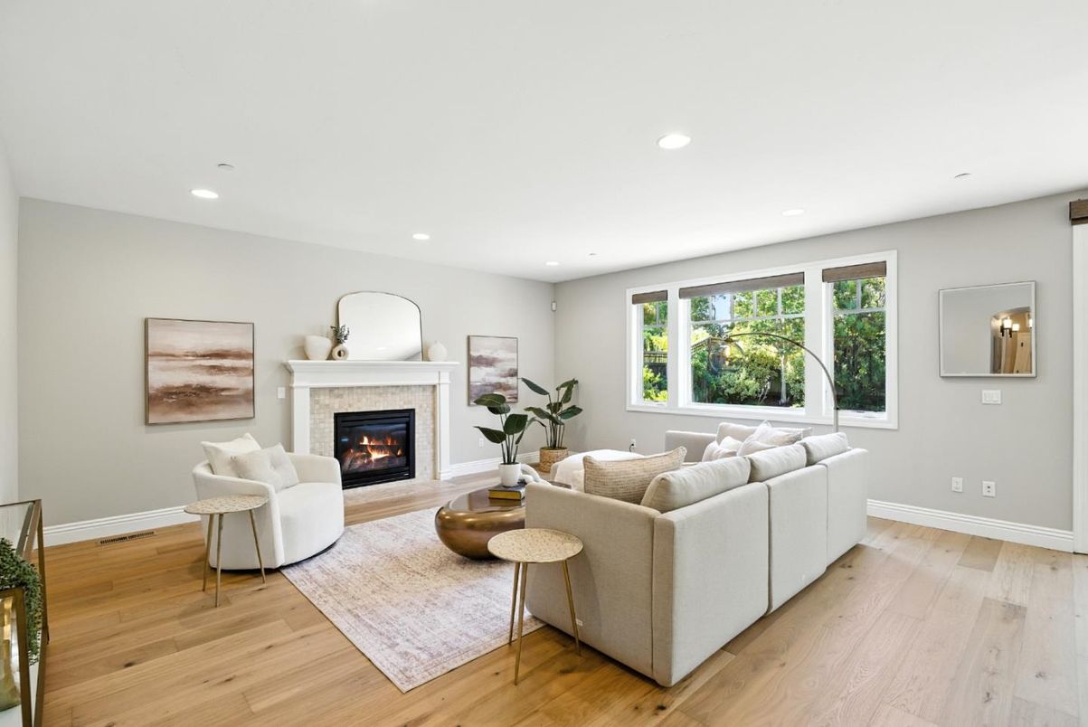 Fireplace, Interior, Living room, Recessed Lighting, Wood Texture Flooring