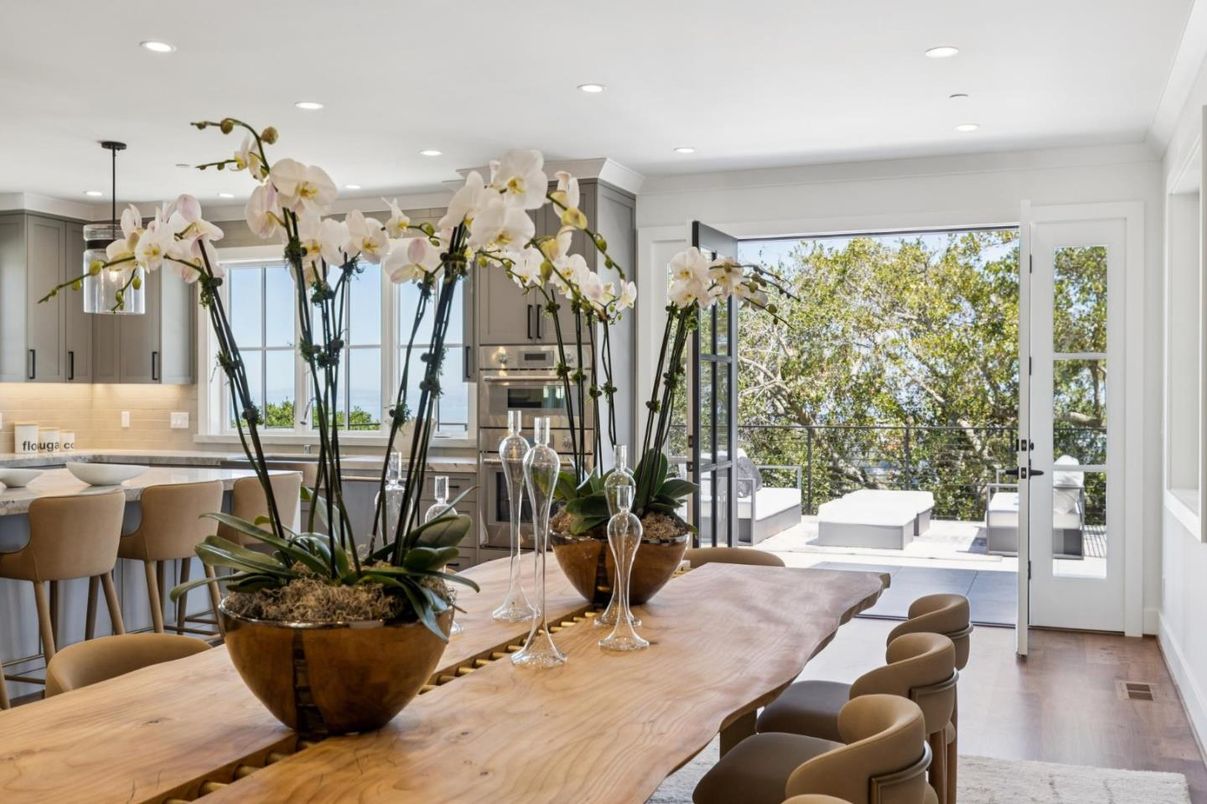Dining room, Interior, Recessed Lighting, Wood Texture Flooring