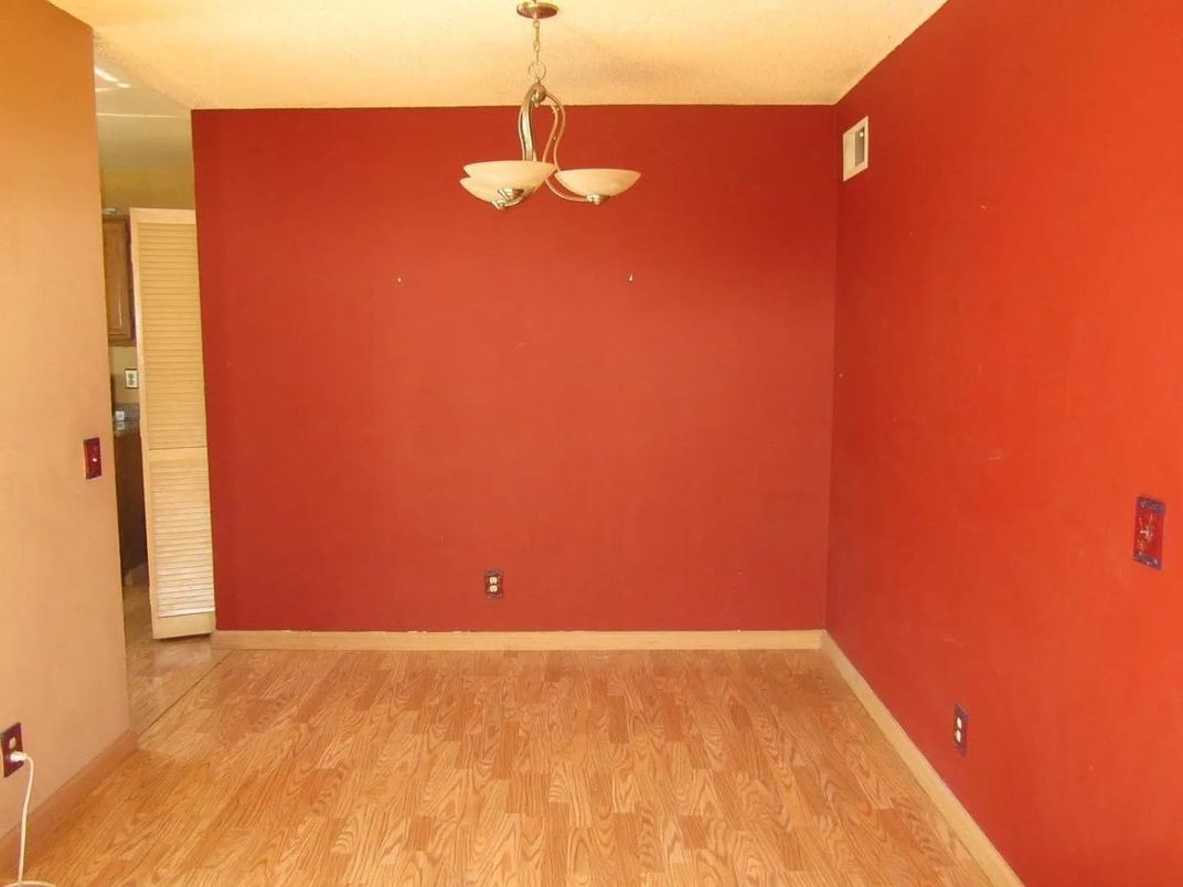 Empty room, Interior, Pendant Lights, Wood Texture Flooring