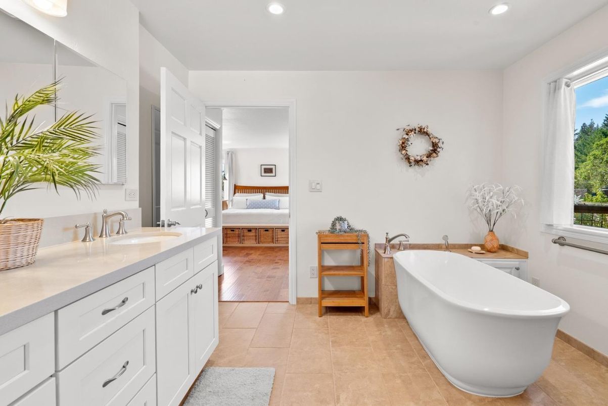 Bathroom, Dual Sink Vanities, Free Standing Baths, Interior, Recessed Lighting, Wood Texture Flooring