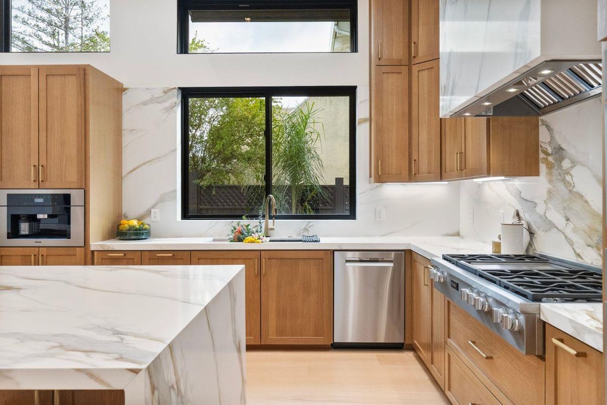 Interior, Kitchen, Marble Walls, Stainless Steel Appliances
