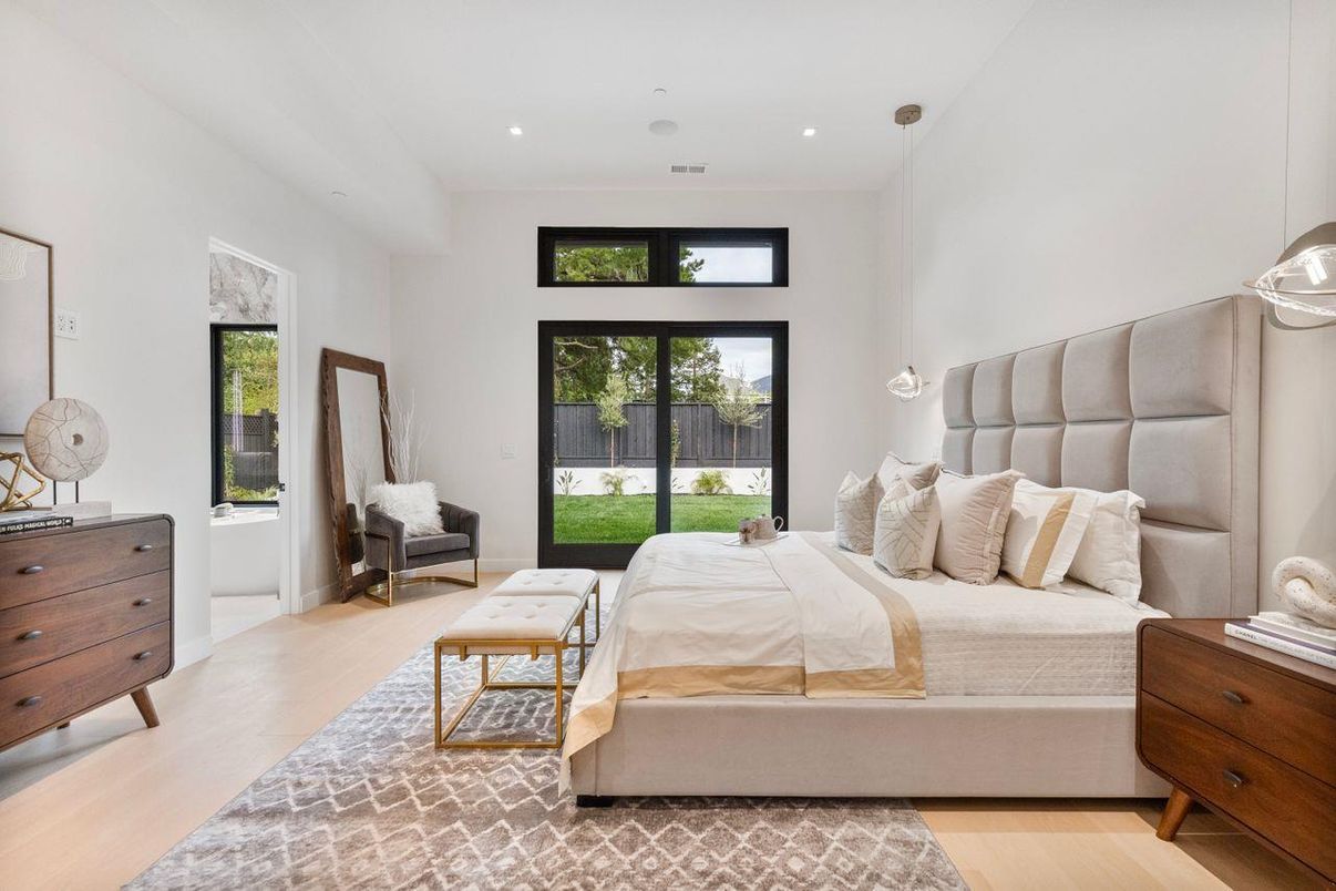 Bedroom, Interior, Pendant Lights, Recessed Lighting, Wood Texture Flooring
