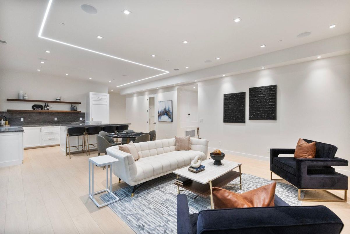 Dining room, Interior, Kitchen, Living room, Recessed Lighting, Wood Texture Flooring