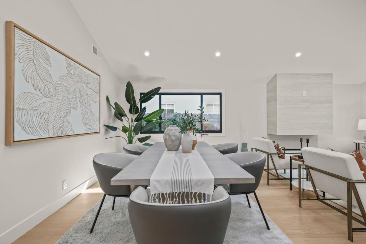 Dining room, Interior, Recessed Lighting, Wood Texture Flooring