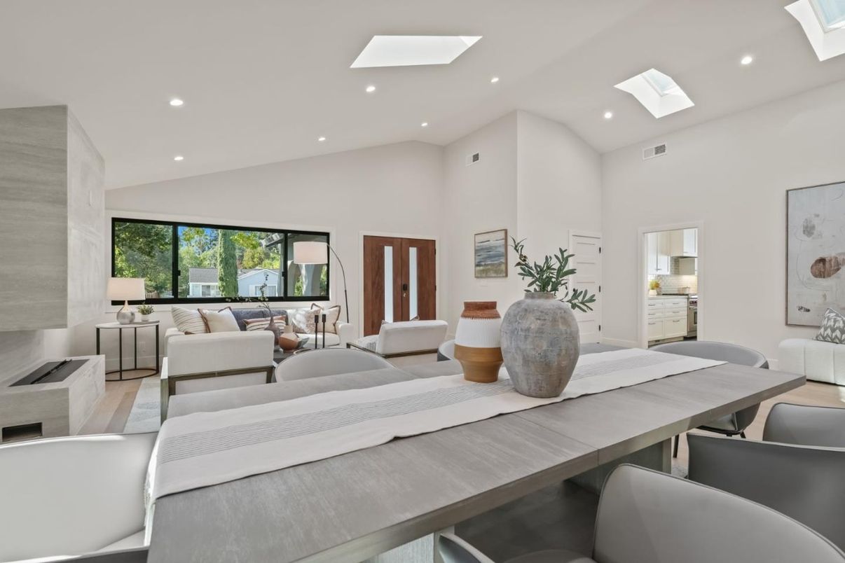 Dining room, Interior, Living room, Recessed Lighting, Wood Texture Flooring
